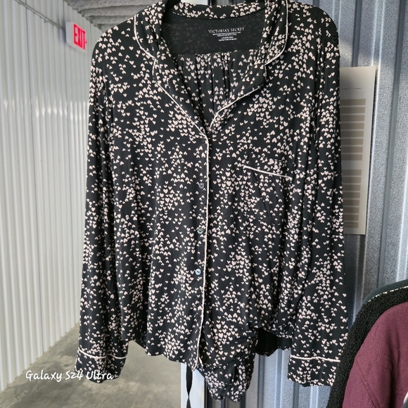 Victoria's Secret Black and Pink With Pants Pj Set. Size Large Regular - Picture 12 of 12